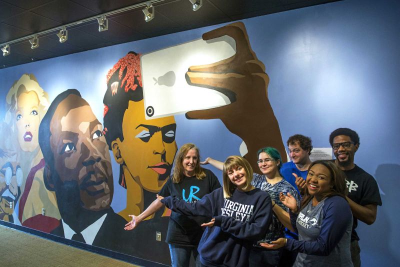 Marlin Mural Team in teh Batten Center 2016