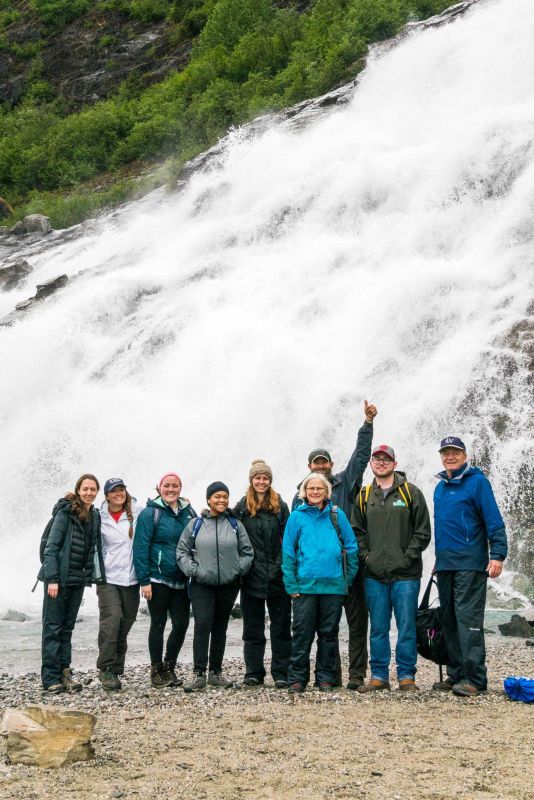 VWU students and professors at Alaska Glacier Summer 2017