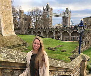 Ann Marie Moffett '19