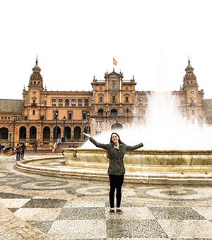 Brooke Adamchak at the Plaza de Espana in Seville, Spain, January 14, 2018. Photograph by Meaghan Gee. Brooke Adamcheck '19