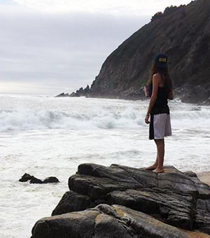 Sheril Steinberg on Las Doas Beach, Valparaiso, Chile, February 25, 2017. Sheril Steinberg '17