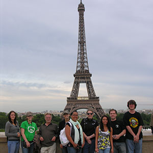 Virginia Wesleyan students before the Eiffel Tower, Paris, France, May 2008