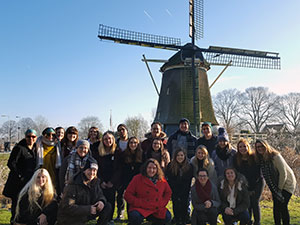 Virginia Wesleyan students in the Netherlands, January 2017. Anonymous photographer. Virginia Wesleyan students in the Netherlands, January 2017. Anonymous photographer.