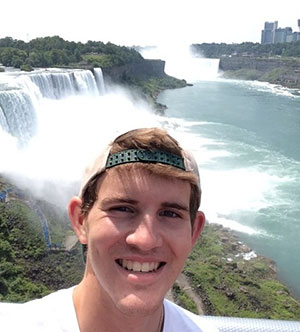 Edwin Kinsey '18 (Earth and Environmental Science)