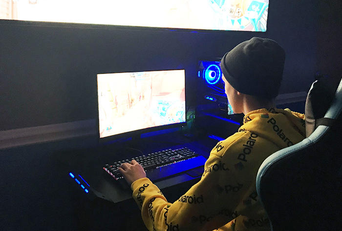 Esports player Trey Massey '22 is a double major in biology and psychology at Virginia Wesleyan.